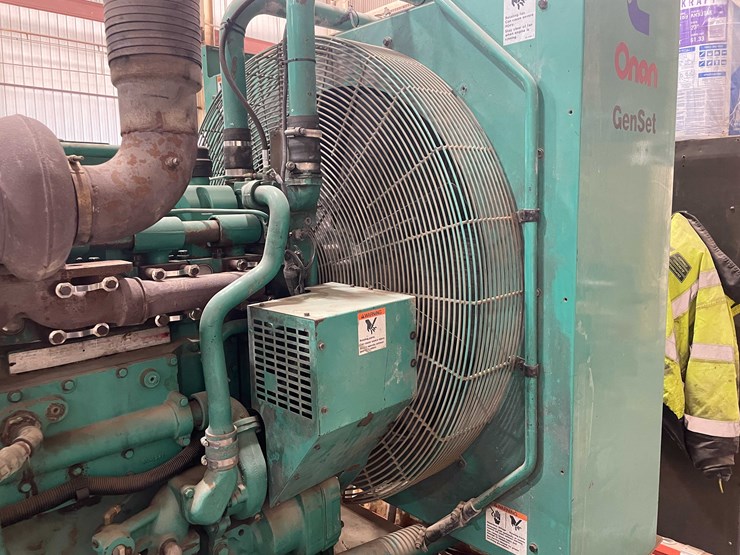 #8615-•-1999-cummins-dfeh-generator-(aps)-image-22