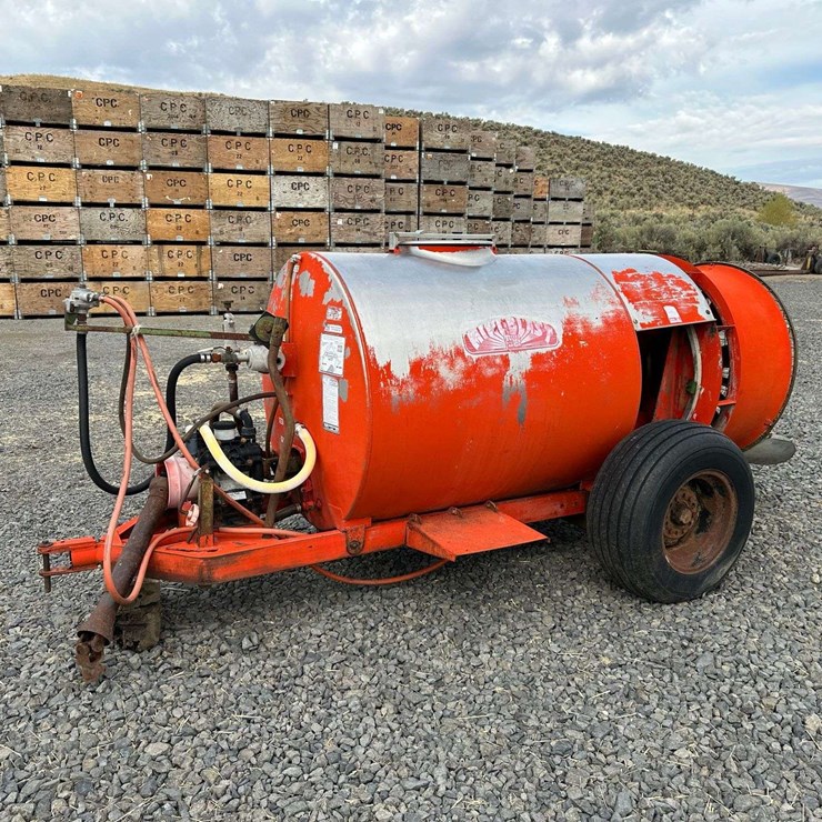 Rears 300 Gallon Orchard Sprayer