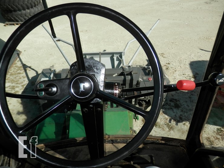 john-deere-5820-image-11