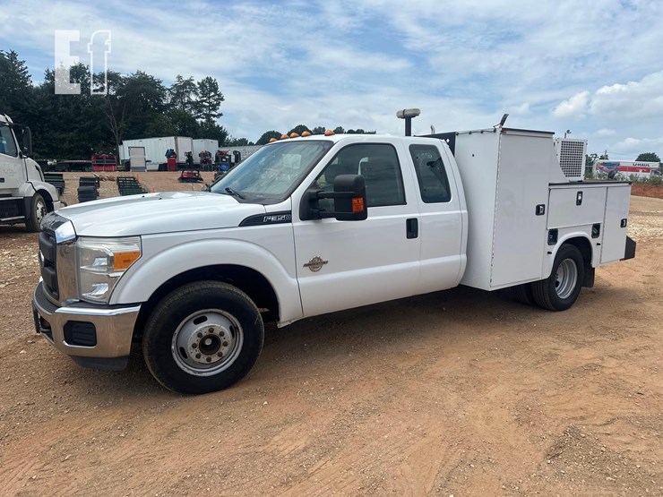 2015-ford-f350-image-1
