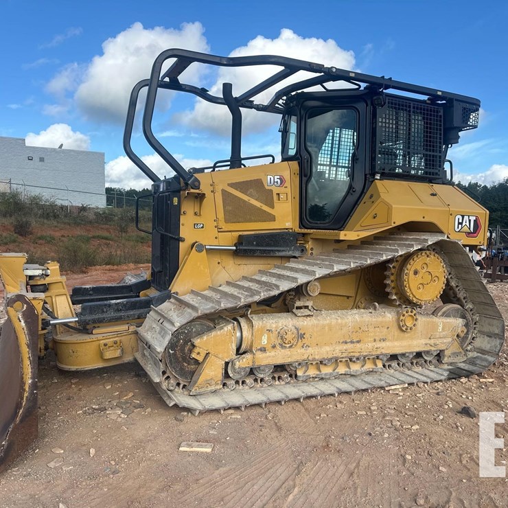 2021 CATERPILLAR D5 LGP