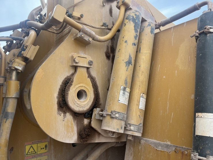 caterpillar-988k-image-101