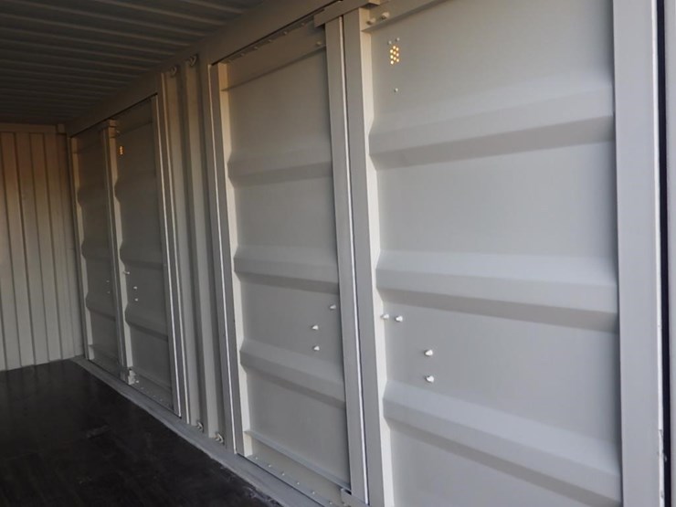 shipping-container-20'l-x-8'6"h-image-10