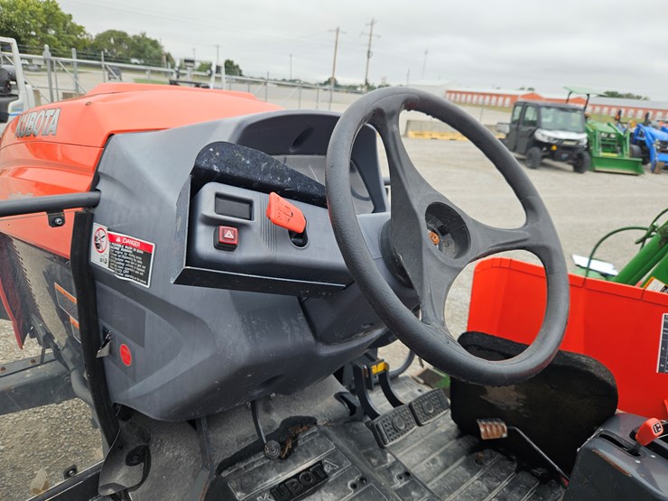 kubota-m6-111-image-9
