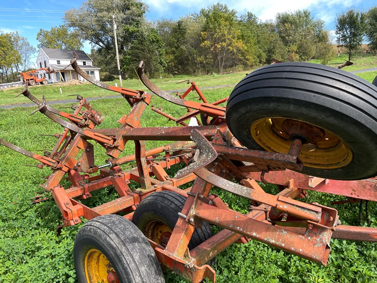 #4467-•-fox-brady-18'-digger-image-8