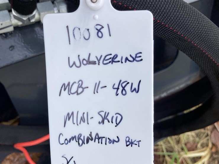 wolverine-mcb-11-48w-mini-skid-combination-bucket-image-5