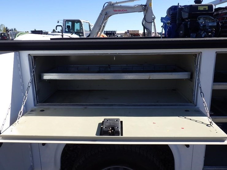 chevrolet-3500hd-image-21