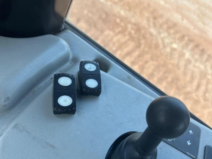 2018-caterpillar-d6n-xl-image-58