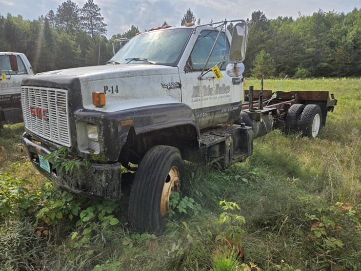 gmc-topkick-image-1