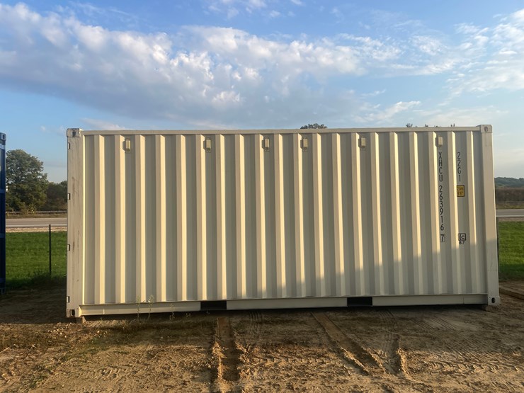 #303-•-20'-shipping-container-image-2