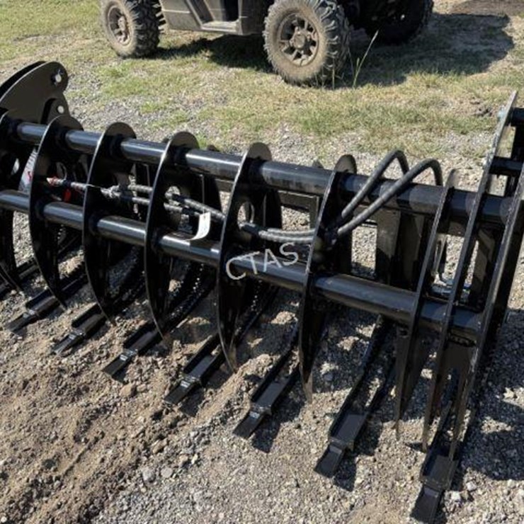 #125 • Skid Steer Curved Grapple - 72"