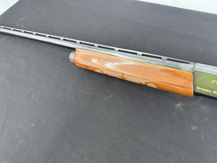 remington-1100-12-gauge-shotgun-image-8