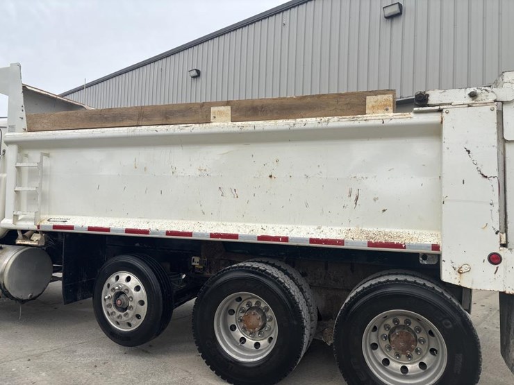 mack-rd688s-image-23