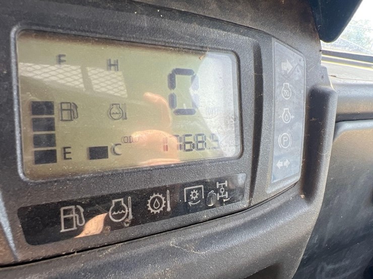 2017-kubota-rtv-x1120d-image-25