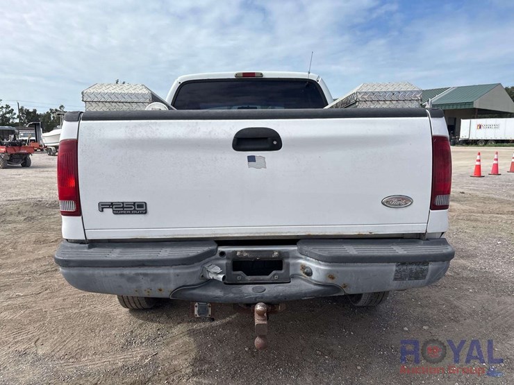 2004-ford-f250-image-22