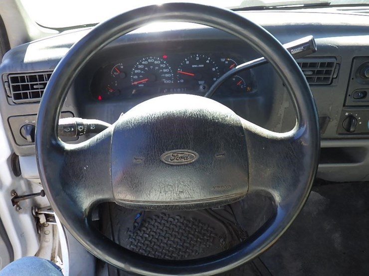 2002-ford-f350-image-21
