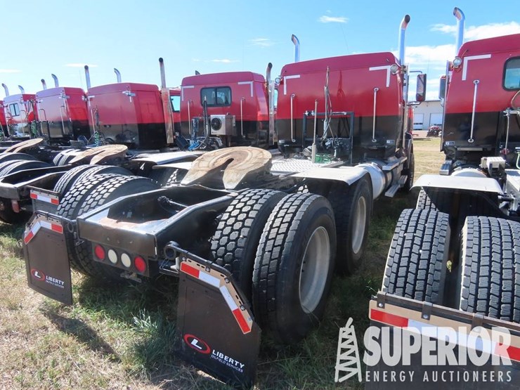 2014-western-star-4900-image-3