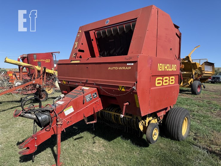 new-holland-688-image-9