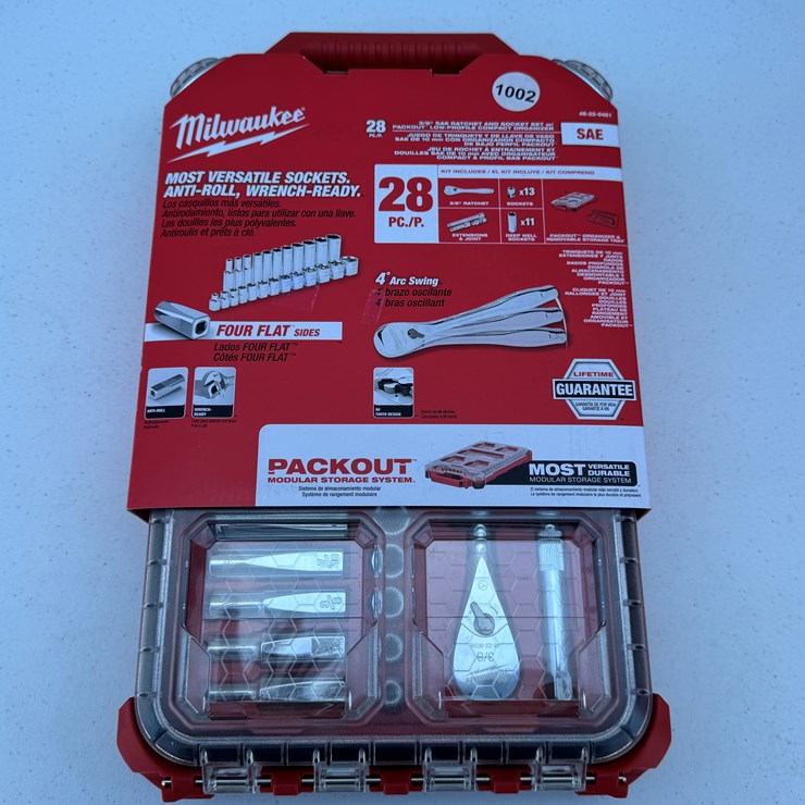 #1002 • Milwaukee 3/8” Drive 28pc Ratchet & Socket Set with PACKOUT™ Low-Profile Compact Organizer - SAE...