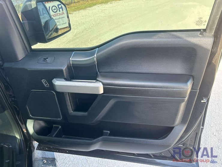 2019-ford-f150-image-24
