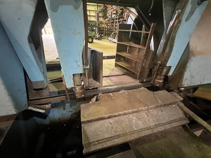 summit-500sa-super-horizontal-band-saw-image-5