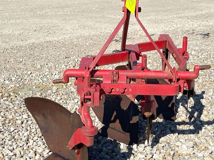 3-14"-3-pt.-plow-w/-coulters-image-8
