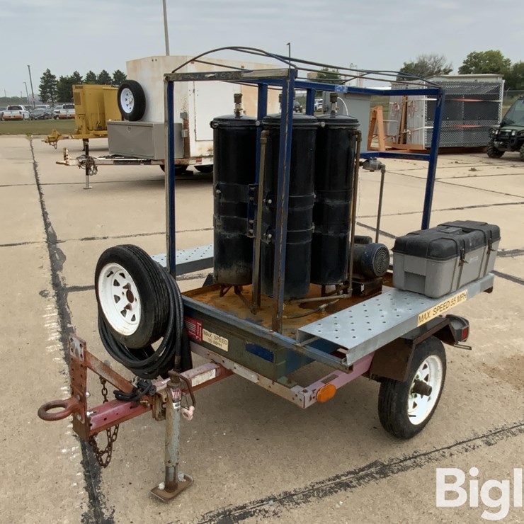 2002 Long Chih S/A Oil Drying Trailer