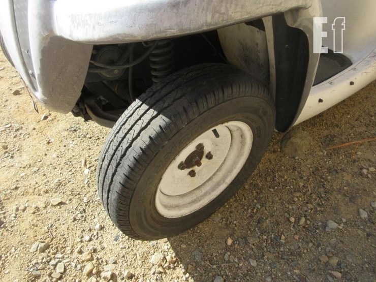 2002-utility-flatbed-image-10