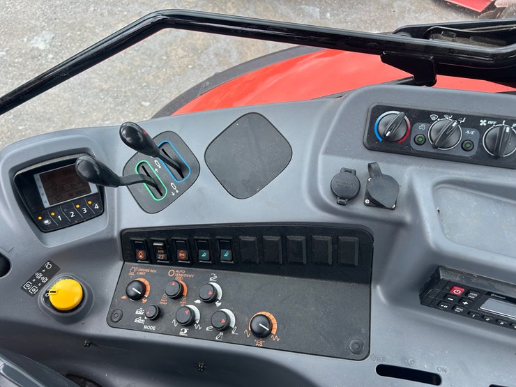 2024-kubota-m6-111-image-21