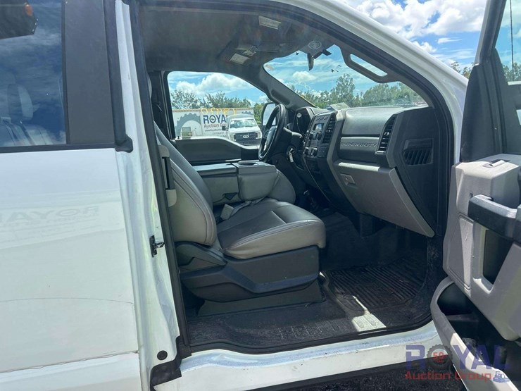 2018-ford-f450-image-25