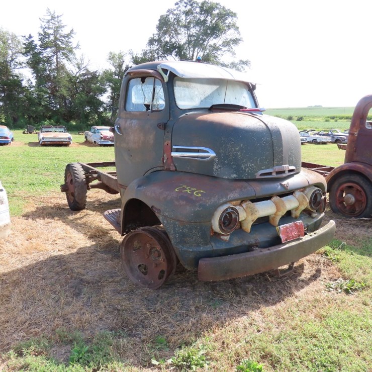 1951 FORD F5