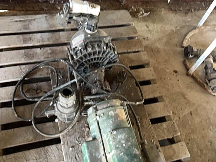 220-single-phase-pump-with-fittings-image-16