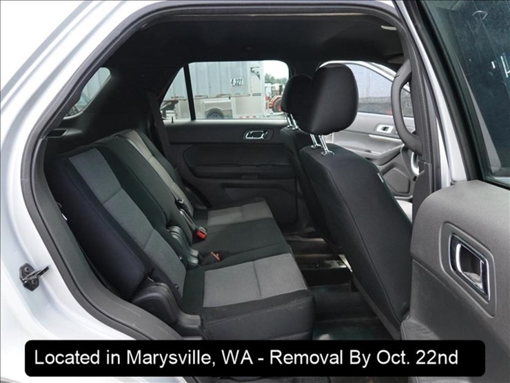 2014-ford-explorer-image-24