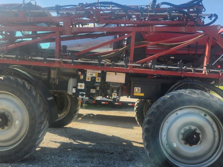 2018-case-ih-patriot-3340-image-5