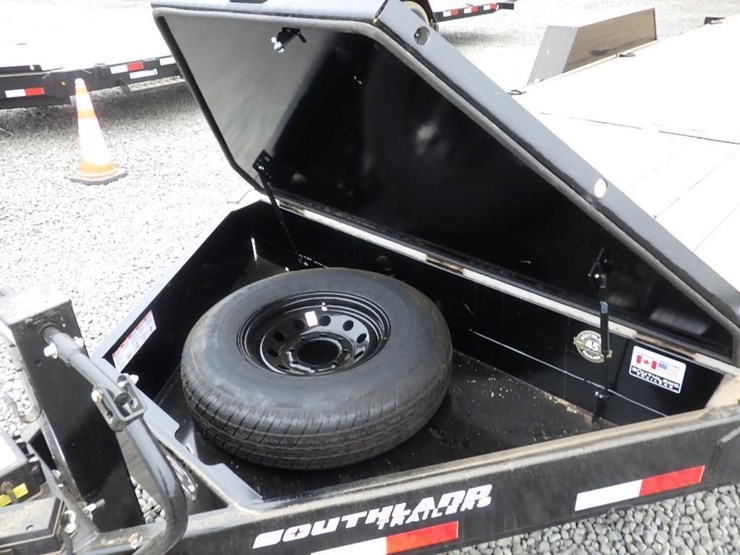 2025-southland-lbat8-23'-t/a-tilt-deck-trailer-image-9