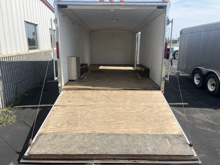 #1709-•-haulmark-t885x-20’-enclosed-trailer-image-16
