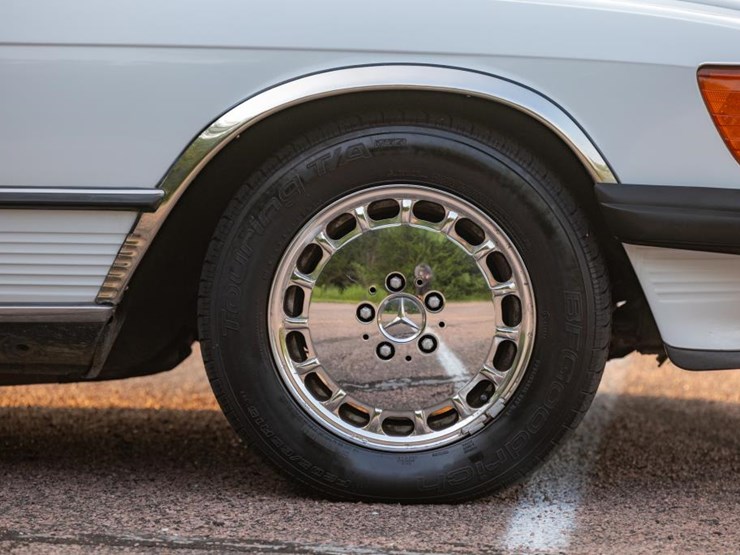 #2279-•-1988-mercedes-benz-500-class-560-sl-roadster-image-33
