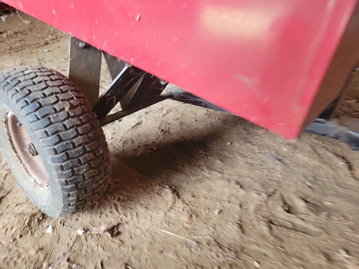 load-hog-towable-lawn-cart,-custom-extended-hitch-image-6