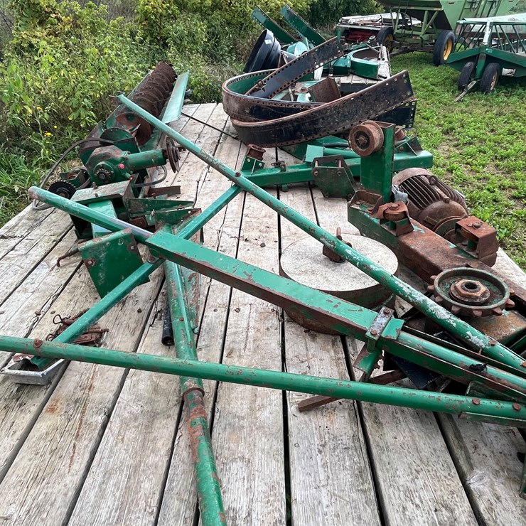 #3334 • Badger 2610 20' Silo Unloader