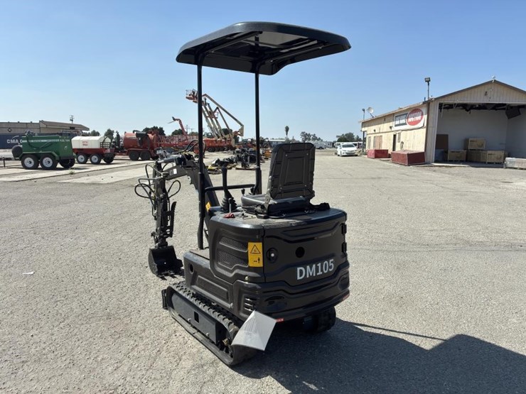 2025-dig-master-dm105-excavator-image-4