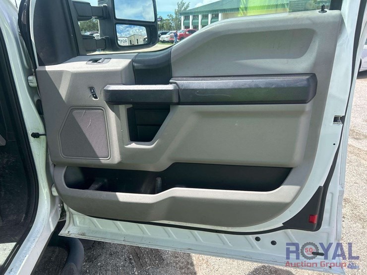 2018-ford-f450-image-24