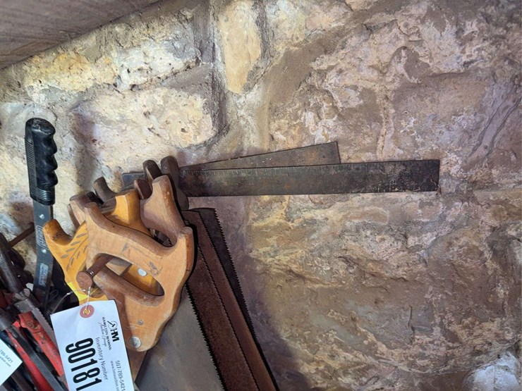 hand-saws,-squares-image-6