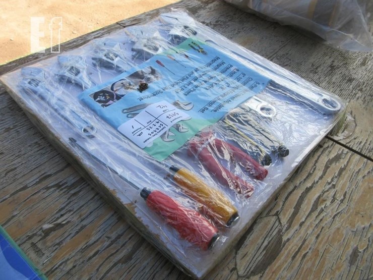 tool-set-image-3