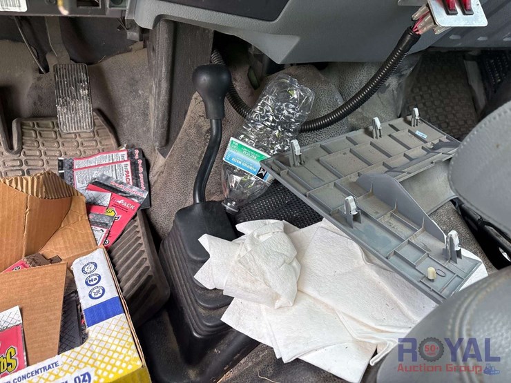 2016-ford-f550-image-14