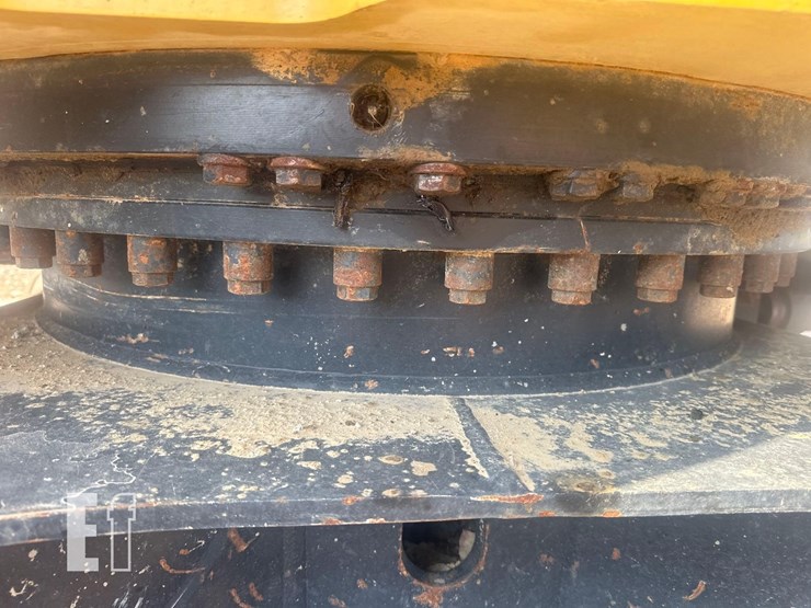 2021-caterpillar-313-image-15