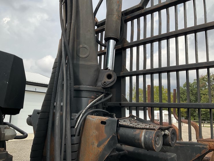 2006-deere-1010d-image-28