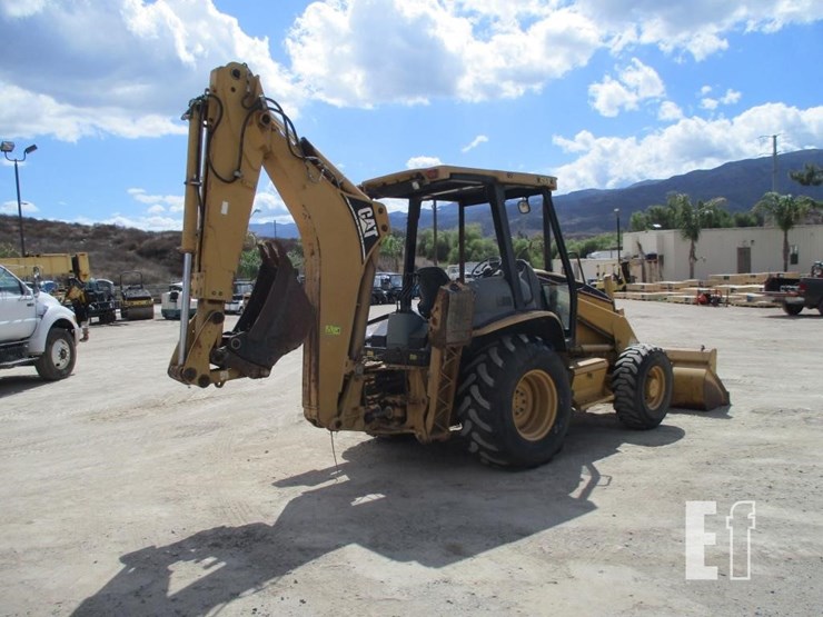 2004-caterpillar-416d-image-3