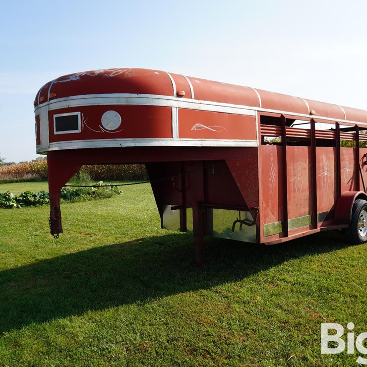 1988 BP 6.5'x12' S/A Livestock Trailer