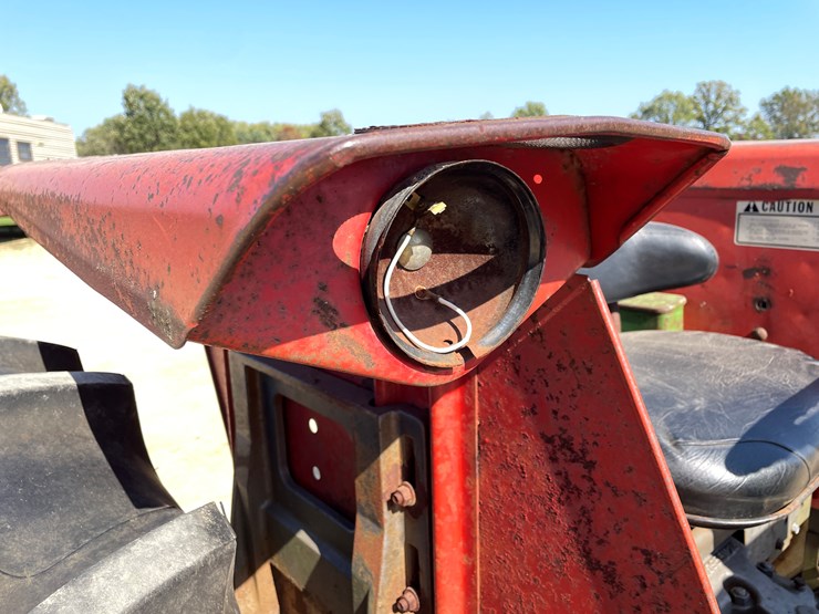 #1890-•-massy-ferguson-255-tractor-image-56