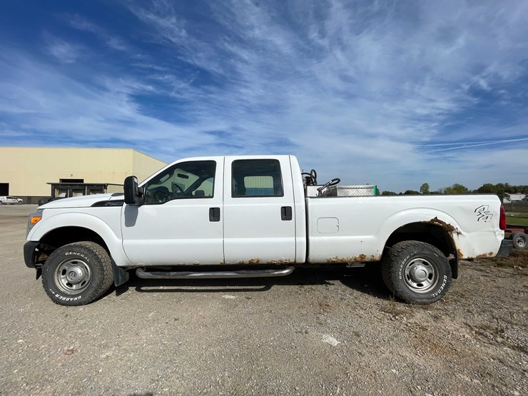 2011-ford-f250-xl-image-8